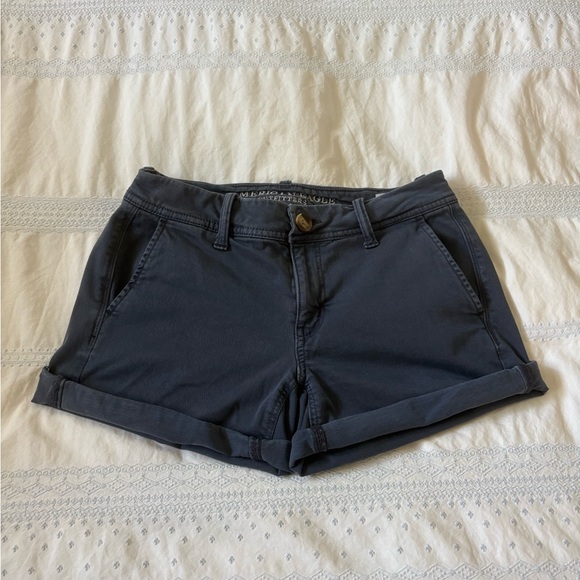 American Eagle Outfitters Dark Blue Women's Cargo Shorts - Picture 1 of 5